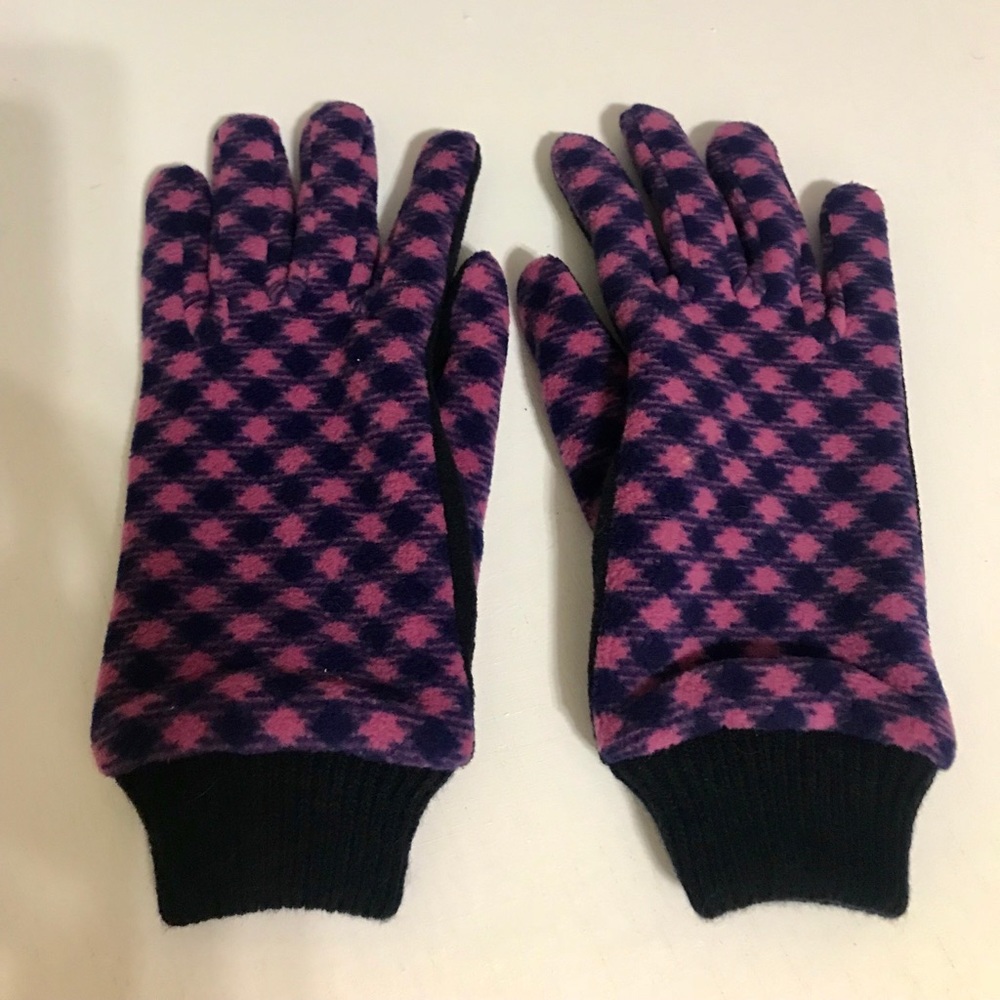 SOLD Fleece gloves